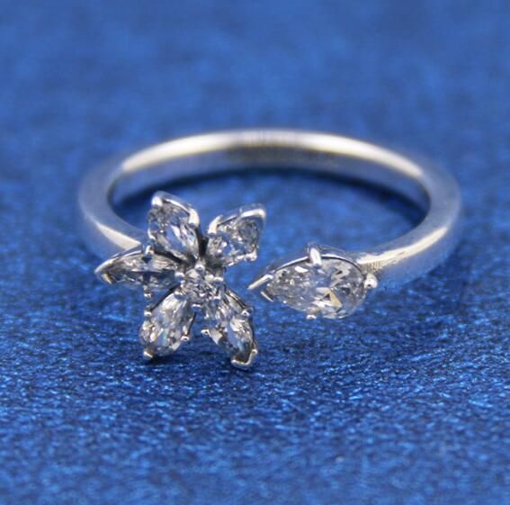 Neat&Clearly Logo Sparkling Herbarium Cluster Open Ring