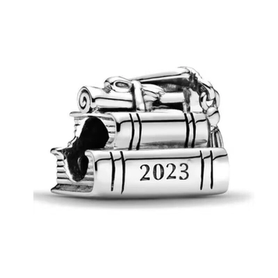 Graduation 2023 Hat Books Charms