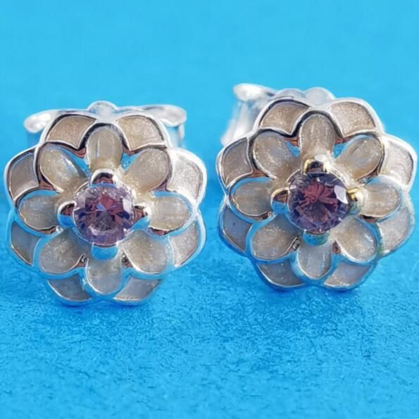 AAA GRADE S925 ALE Sterling Silver Stud Earrings