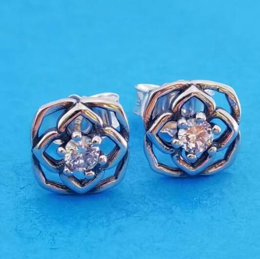 AAA GRADE S925 ALE Sterling Silver Stud Earrings