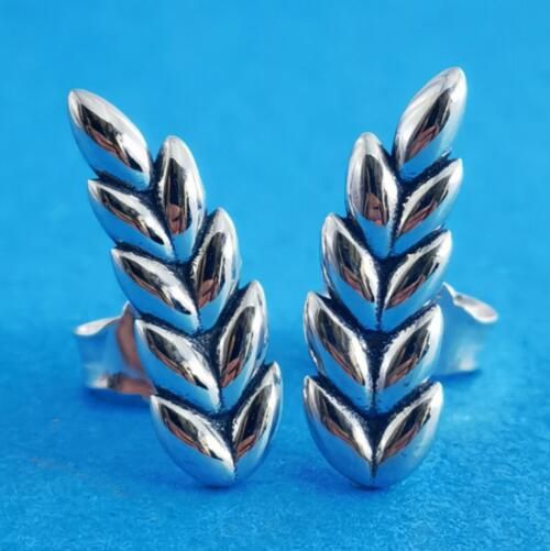 AAA GRADE S925 ALE Sterling Silver Stud Earrings