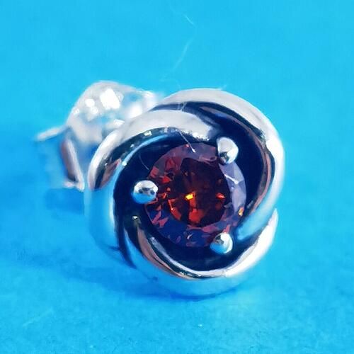 AAA GRADE S925 ALE Sterling Silver Stud Earrings