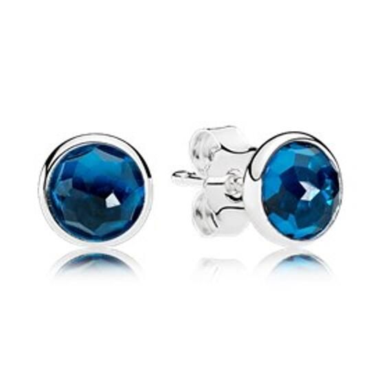 AAA GRADE S925 ALE Sterling Silver Stud Earrings