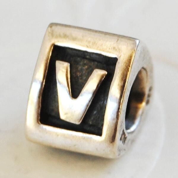 AAA GRADE S925 ALE Letter Beads