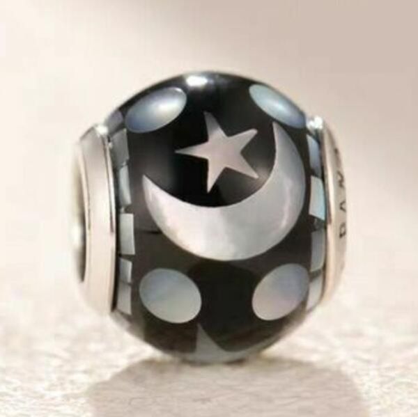 AAA S925 ALE Sterling Silver Mother OF Pearl Charm 
