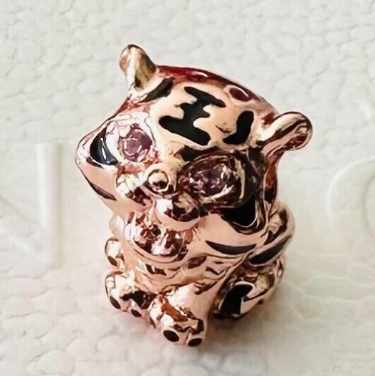 AAA GRADE Rose Goldplated ALE R Animal Theme Charms