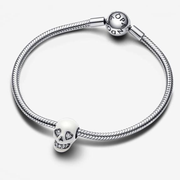 NEW ARRIVE-Glow-In-The-Dark Charms Bracelets