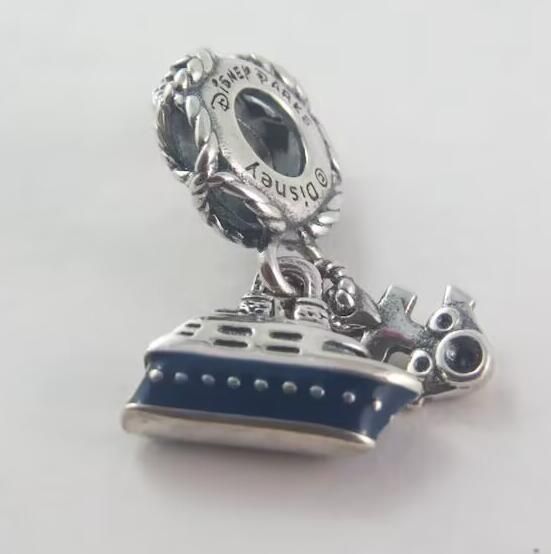 AAA GRADE S925 ALE Travel Pendants Ship