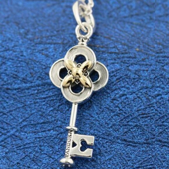 AAA GRADE S925 ALE Sterling Silver Dangle