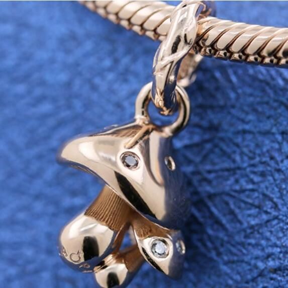 AAA GRADE Rose Goldplated ALE R Dangle								