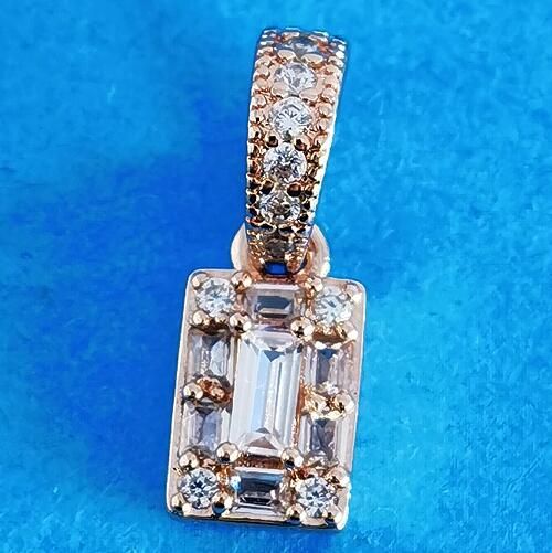 AAA GRADE Rose Goldplated ALE R Dangle  				