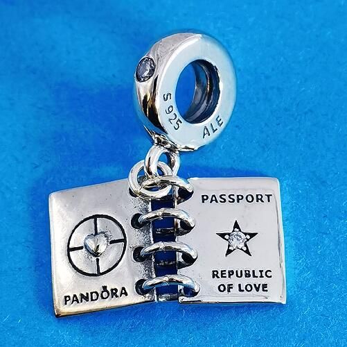 AAA GRADE S925 ALE Sterling Silver Dangle						